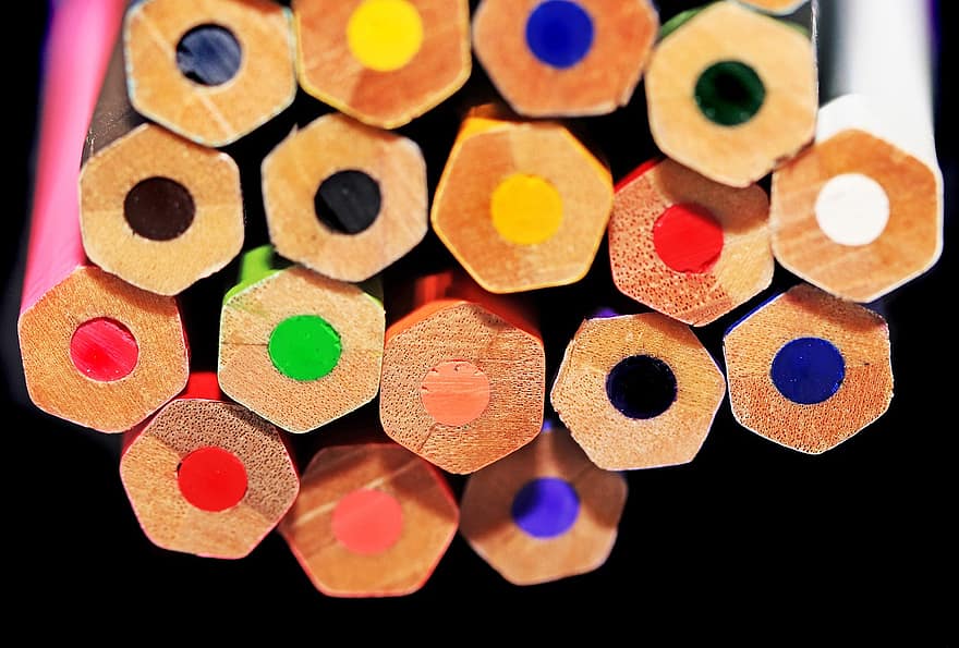 pencils-colored-art-education-drawing-creativity